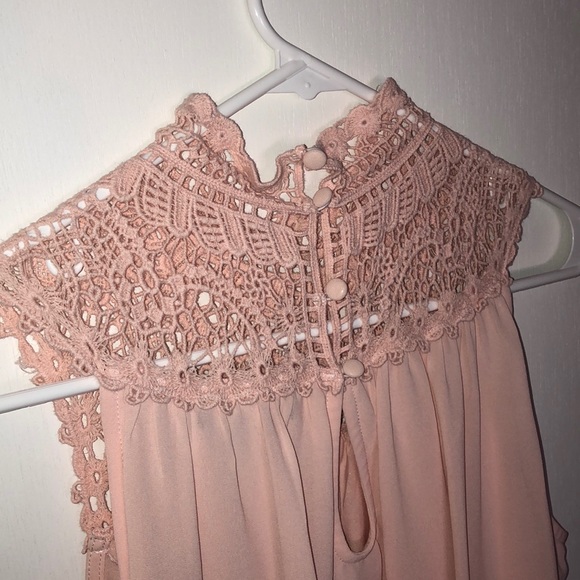 Blush Pink blouse - Picture 3 of 3